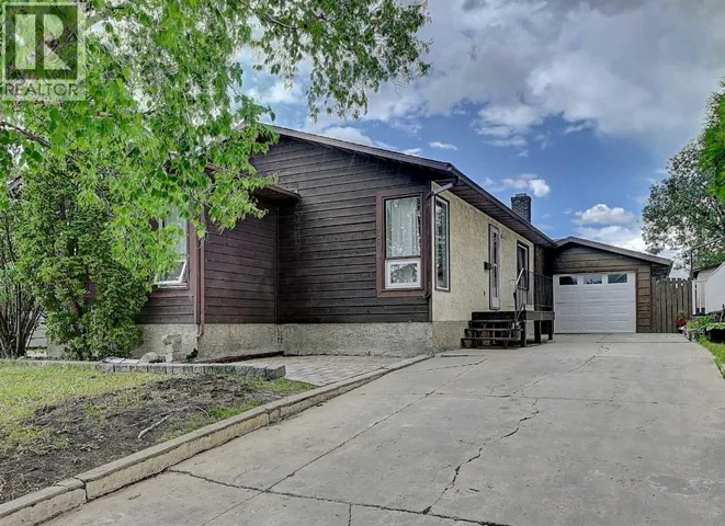 12136 94a street, Grande Prairie, Alberta T8V5C3