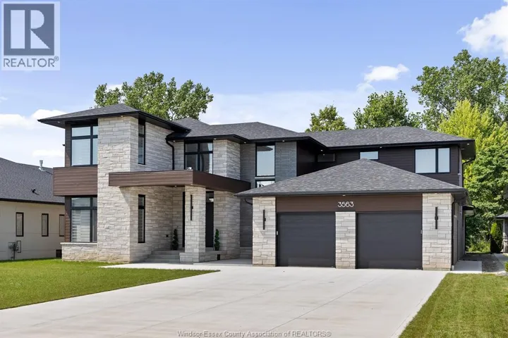 3563 DONATO, LaSalle, Ontario N9H0L5
