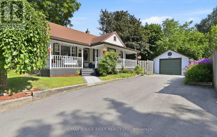 303 BURNS STREET E, Whitby (Downtown Whitby), Ontario L1N1J7
