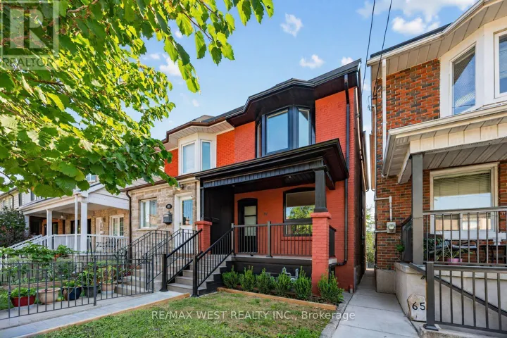 67 DAY AVENUE, Toronto (Corso Italia-Davenport), Ontario M6E3W1
