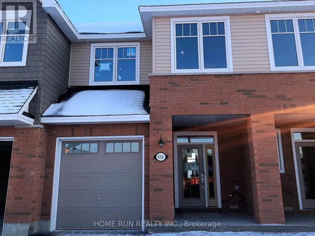 818 CLAPHAM TERRACE, Ottawa, Ontario K2S2N8