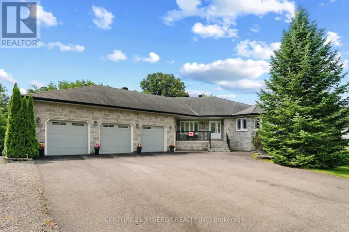21 HOLLY DRIVE, Edwardsburgh/Cardinal, Ontario K0E1T1