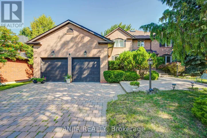 8 CALDERBRIDGE CRESCENT, Markham (Unionville), Ontario L3R9M8
