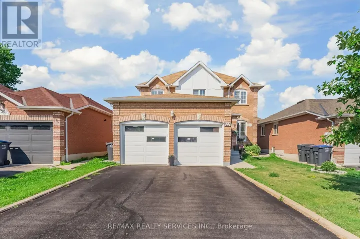 27 COLLEYVILLE STREET, Brampton (Snelgrove), Ontario L7A1H7