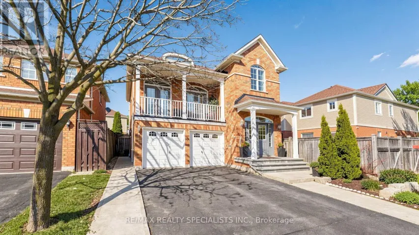 193 QUEEN MARY DRIVE, Brampton (Fletcher's Meadow), Ontario L7A1Y3