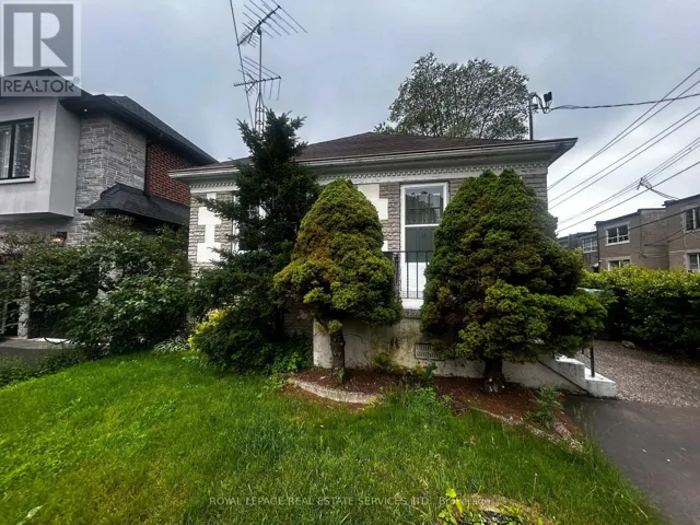 UPPER LEVEL - 6 HIAWATHA PARKWAY, Mississauga (Port Credit), Ontario L5G3R7