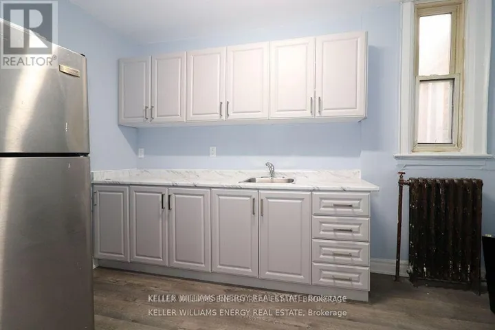 1 - 84 SIMCOE STREET N, Oshawa (Central), Ontario L1G4S2