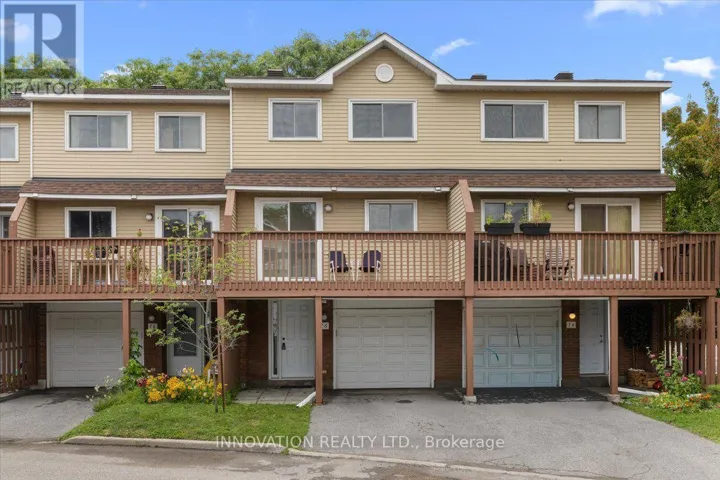 2 - 76 ESTERLAWN PRIVATE, Ottawa, Ontario K2A4B9