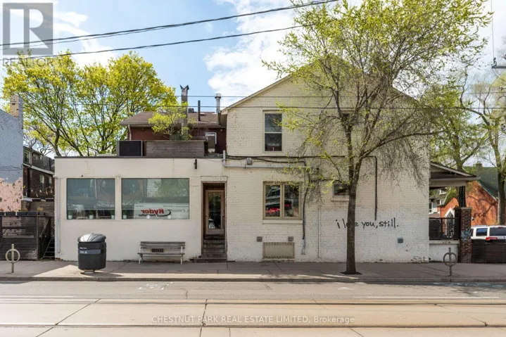 923 DUNDAS STREET W, Toronto (Trinity-Bellwoods), Ontario M6J2R5