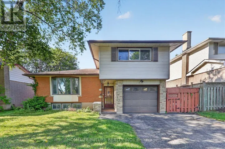 163 LABRADOR DRIVE, Oshawa (Donevan), Ontario L1H7E4