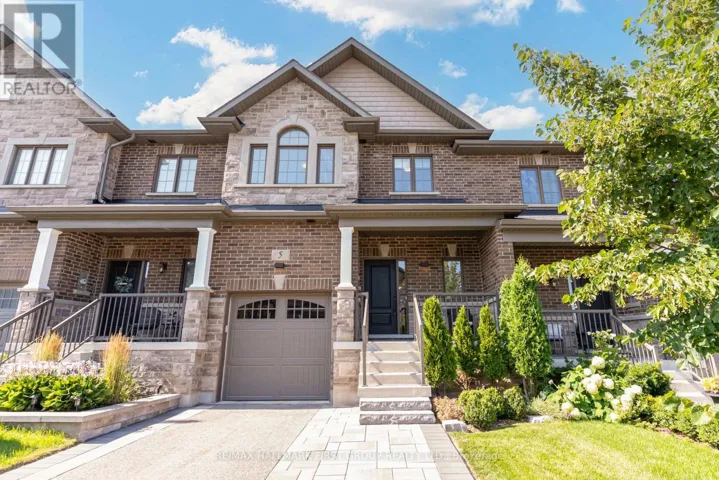 5 HARRY THORNTON LANE, Uxbridge, Ontario L9P0E9