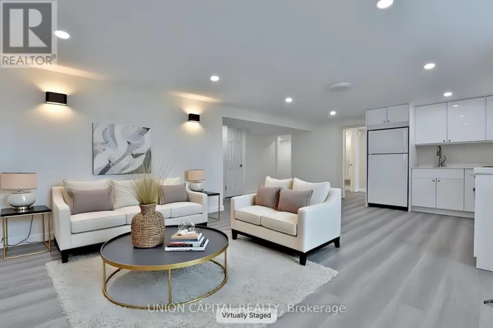 383 NEAL DRIVE, Richmond Hill (Crosby), Ontario L4C3L6