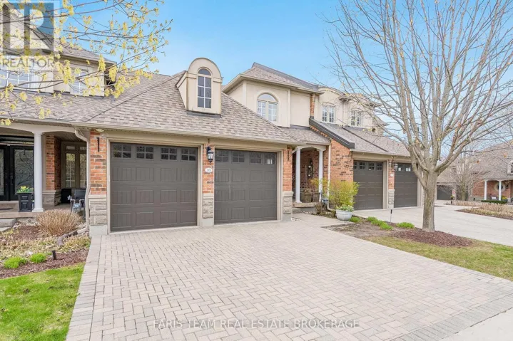 10 WILTON TRAIL, Aurora (Aurora Estates), Ontario L4G7S9