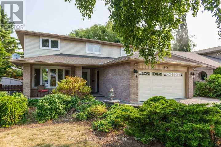 34 BRIARWOOD CRES CRESCENT, Belleville (Belleville Ward), Ontario K8N5K9