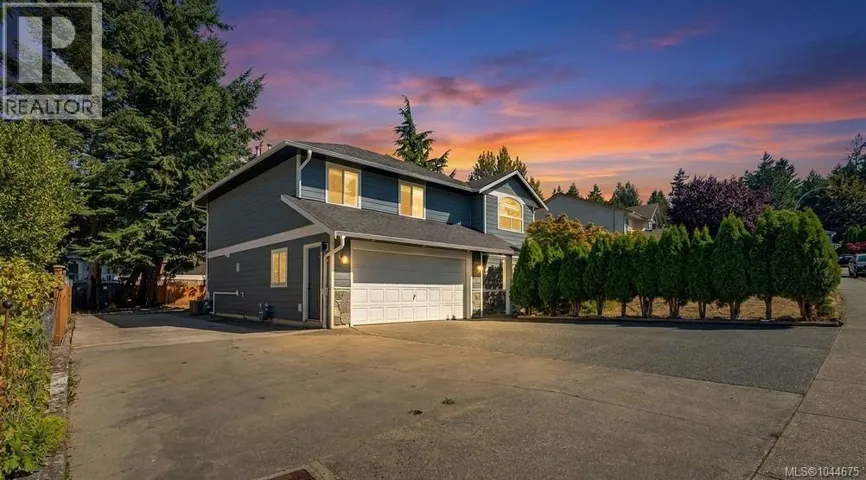 1217 McKinley Rd, Ladysmith, British Columbia V9G1P9