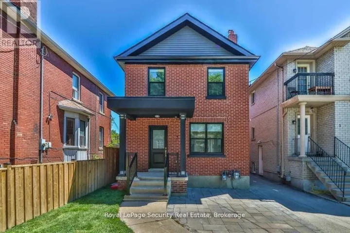 1 - 3 TWENTY SIXTH STREET, Toronto (New Toronto), Ontario M8V3R2