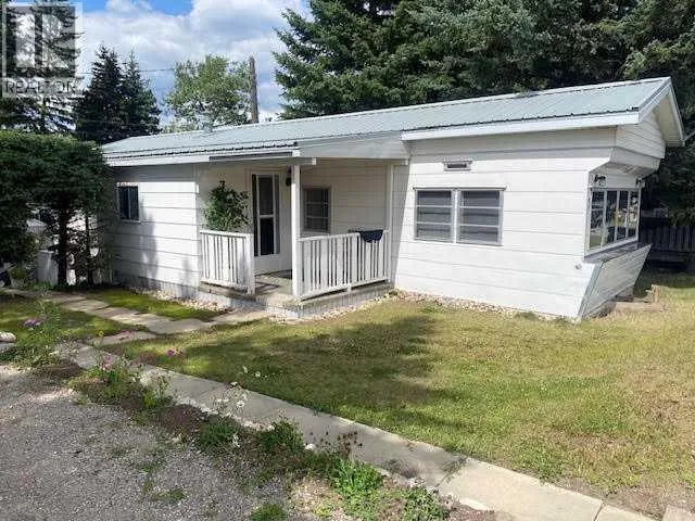 7, 726 CARMICHAEL Lane, Hinton, Alberta T7V1T1