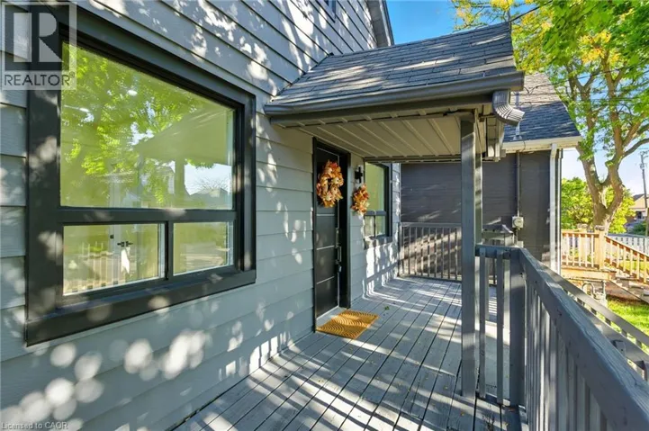 9 ALICE Street, Hamilton, Ontario L8H4R5