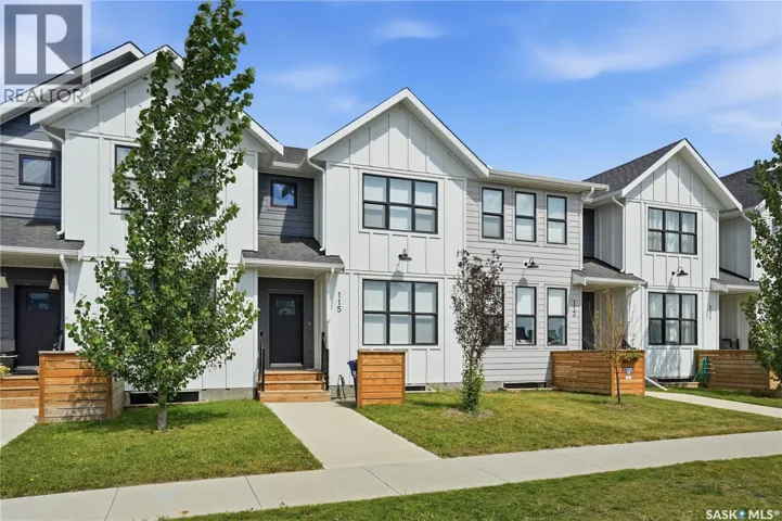 115 Rosewood BOULEVARD E, Saskatoon, Saskatchewan S7V0Z1