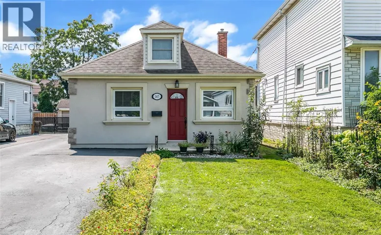 567 STANLEY, Windsor, Ontario N8X3A9
