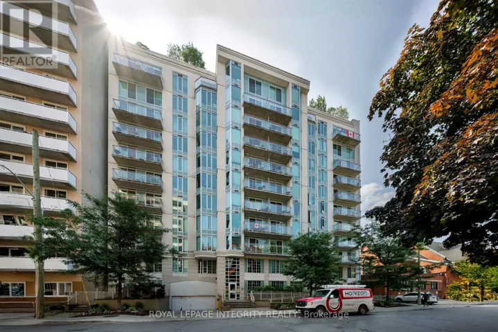 203 - 138 SOMERSET STREET, Ottawa, Ontario K2P0A3