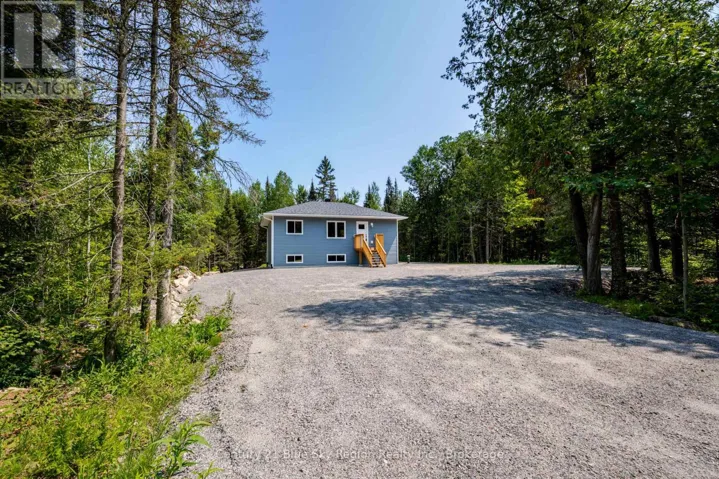 112 RIVERSIDE DRIVE, Bonfield, Ontario P0H1E0
