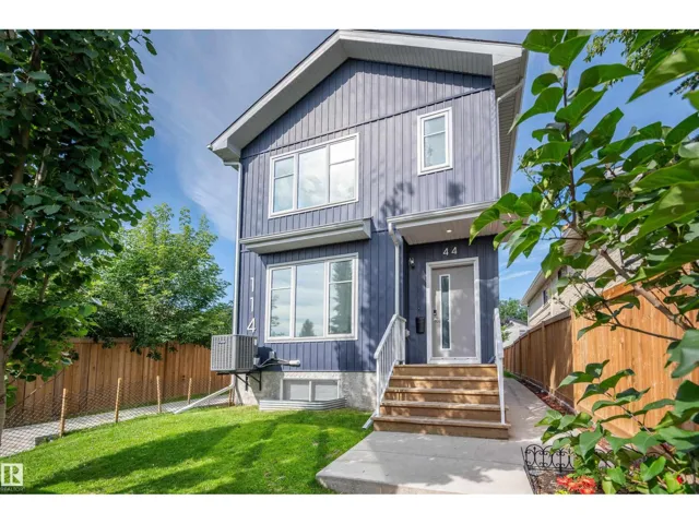11444 82 ST NW, Edmonton, Alberta T5B2V4