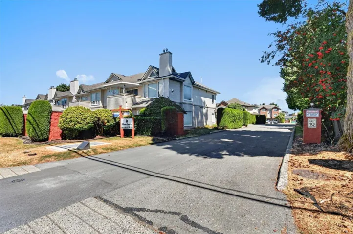 24 9470 HAZEL STREET, Chilliwack Proper East, Chilliwack, British Columbia V2P5N1