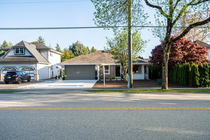 15512 112 AVENUE, Surrey, British Columbia V3R6H1