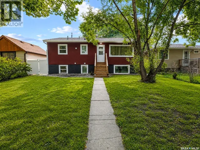 1250 Lindsay STREET, Regina, Saskatchewan S4N3B3