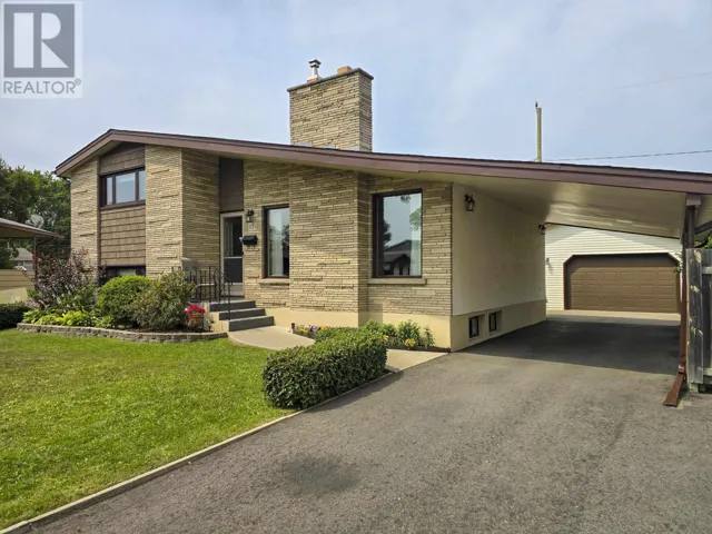 236 Poplar Ave, Thunder Bay, Ontario P7B1V9