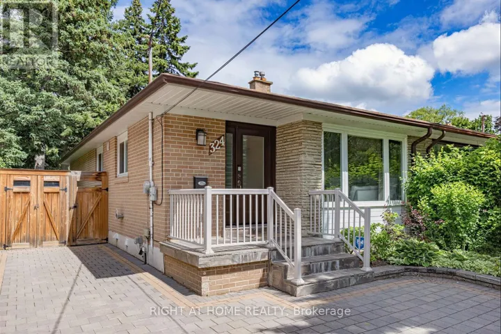 324 WOODSWORTH ROAD, Toronto (St. Andrew-Windfields), Ontario M2L2T6