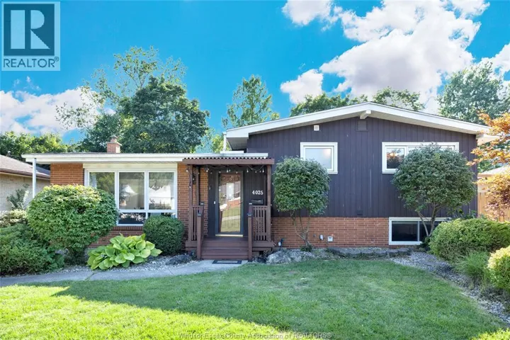 4025 MOUNT ROYAL, Windsor, Ontario N9G2C1