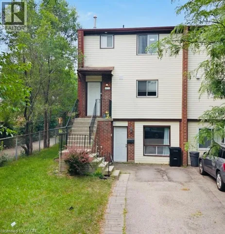 421 BAIRSTOW Crescent, Waterloo, Ontario N2K2H7