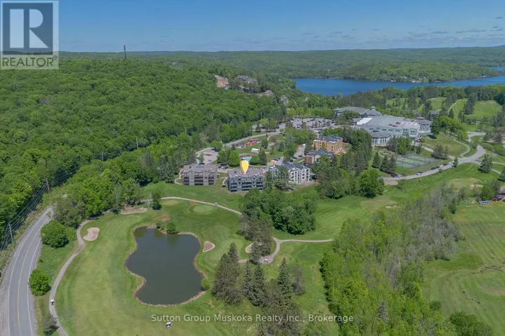 54 – 54-305 DEERHURST, SUMMIT LODGE DRIVE, Huntsville (Chaffey), Ontario P1H2E8