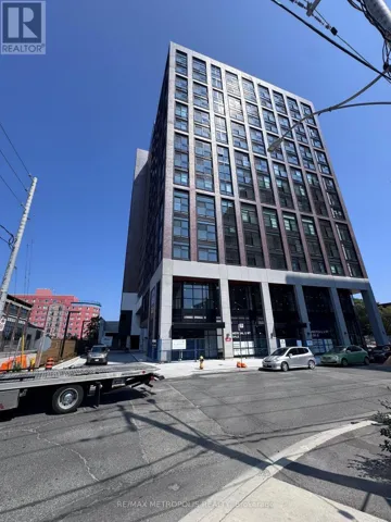 1418 - 181 STERLING ROAD, Toronto (Dufferin Grove), Ontario M6R2B2