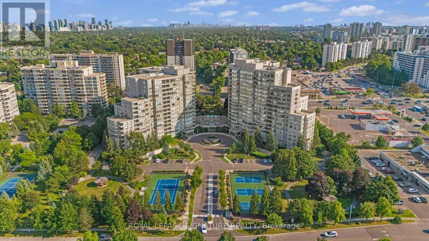 1410 - 11 TOWNSGATE DRIVE, Vaughan (Crestwood-Springfarm-Yorkhill), Ontario L4J8G4