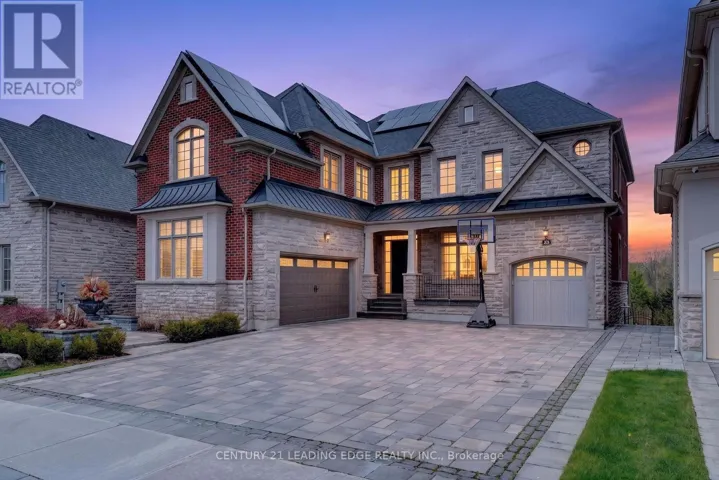 33 STOLLERY POND CRESCENT, Markham (Devil's Elbow), Ontario L6C1K4