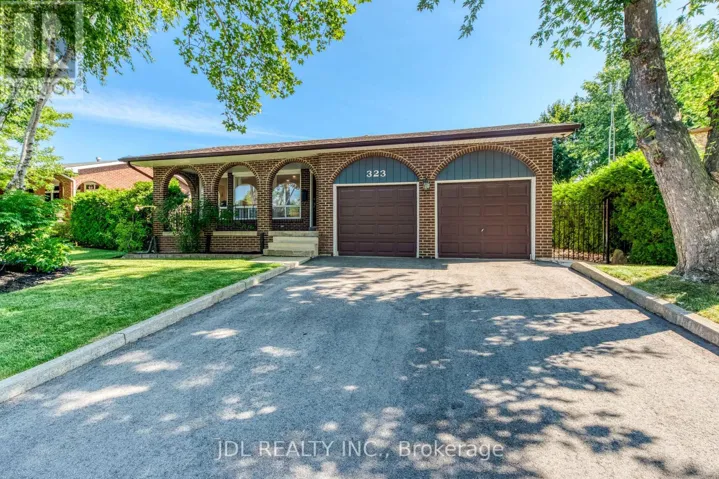323 WARMINSTER DRIVE S, Oakville (WO West), Ontario L6L4N1