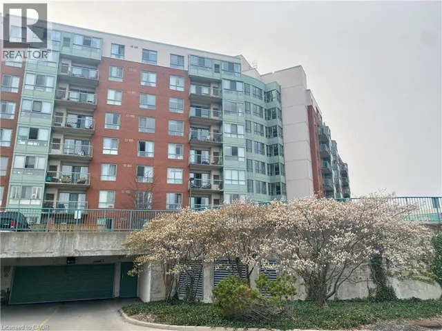 30 BLUE SPRINGS Drive Unit# PH3, Waterloo, Ontario N2J5T2
