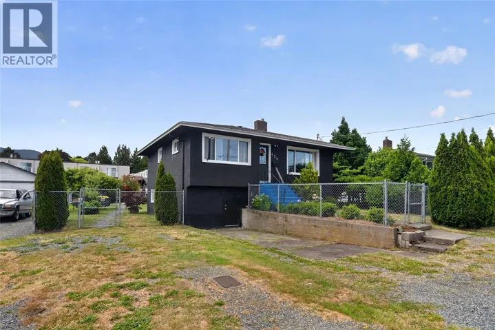 439 Stirling Ave, Nanaimo, British Columbia V9R4C3