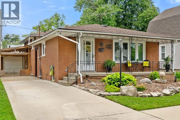 1491 ELLROSE AVENUE, Windsor, Ontario N8Y3X4