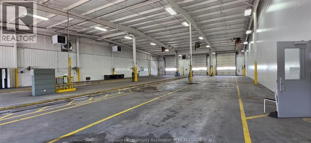 1790 PROVINCIAL ROAD ROAD Unit# 1, Windsor, Ontario N8W5W3