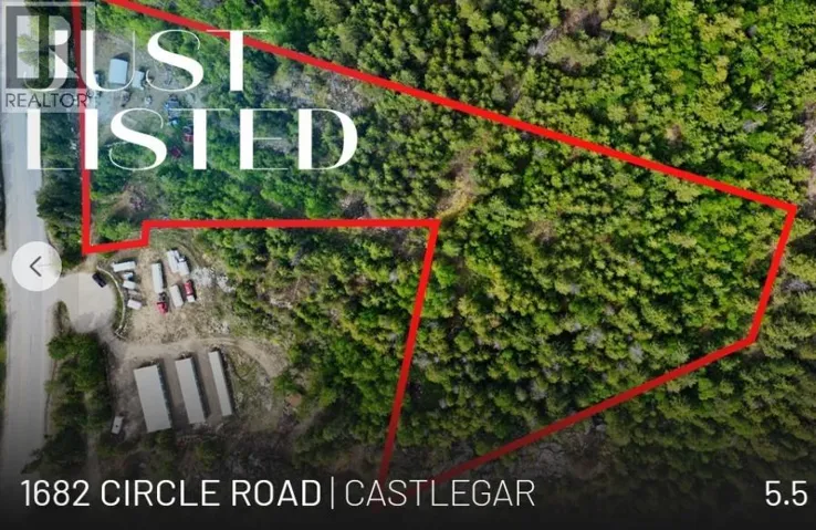 1682 Circle Road, Castlegar, British Columbia V1N4W1