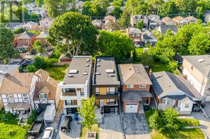 10A HOLMSTEAD AVENUE, Toronto (O'Connor-Parkview), Ontario M4B1T1