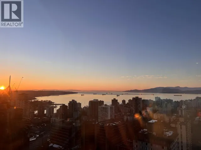 3704 938 NELSON STREET, Vancouver, British Columbia V6Z3A7