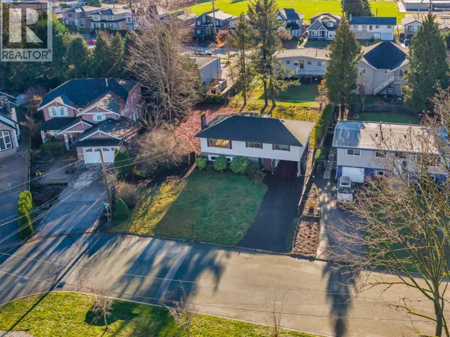 1640 SPRAY AVENUE, Coquitlam, British Columbia V3J5Y6