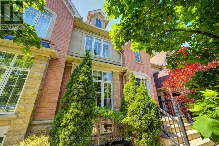 3885 EGLINTON AVENUE, Mississauga (Churchill Meadows), Ontario L5M7Z7