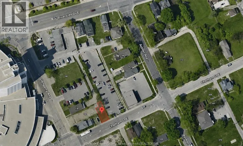 532 CHATHAM STREET East, Windsor, Ontario N9A2X1