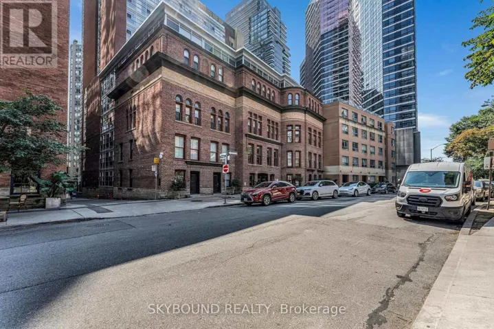 505 - 11 ST JOSEPH STREET, Toronto (Bay Street Corridor), Ontario M4Y1J8
